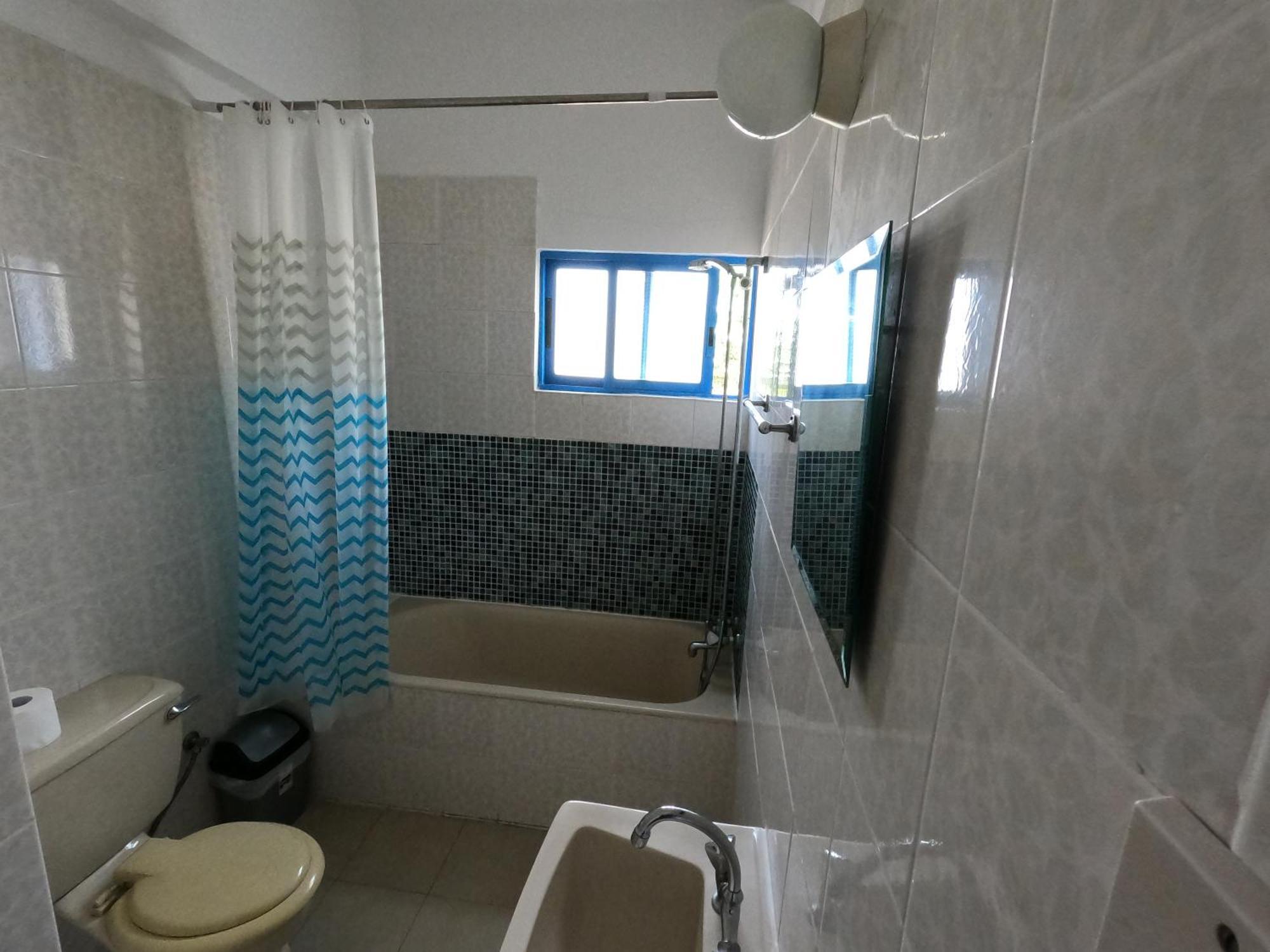 Island Budget Apartments Paphos Esterno foto